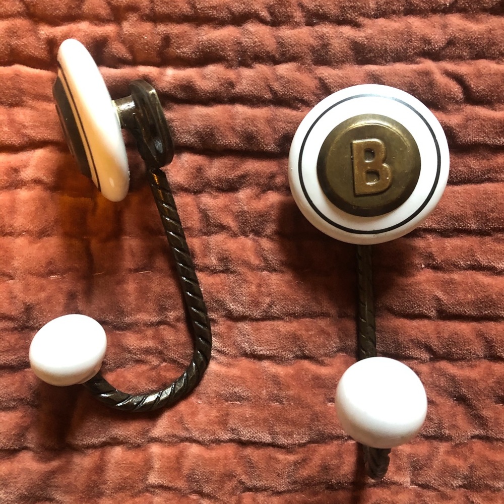 ANTHROPOLOGIE | wall hooks